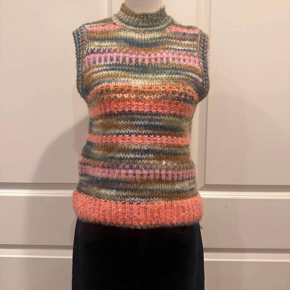ESPRIT Multicolor Striped Sleeveless Turtleneck Sweater